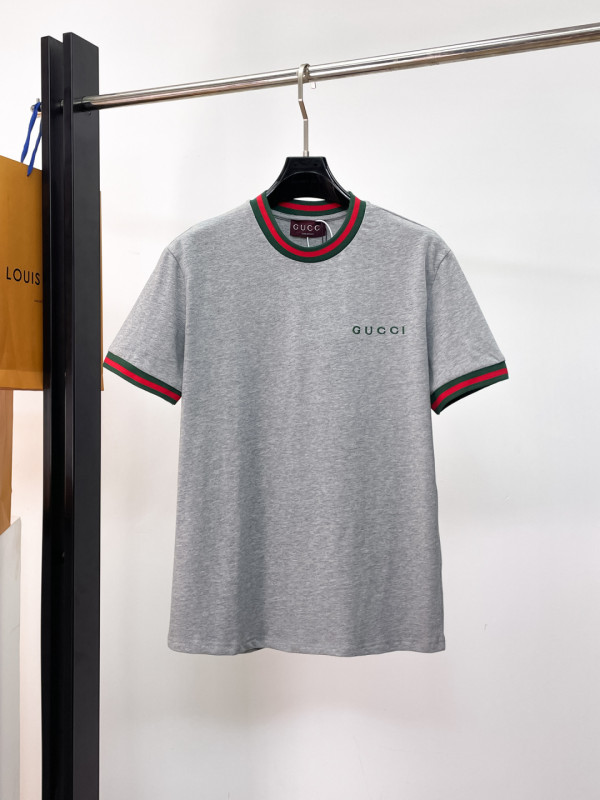 最安値挑戦 2026 グッチ 新作 半袖Tシャツ コピー
