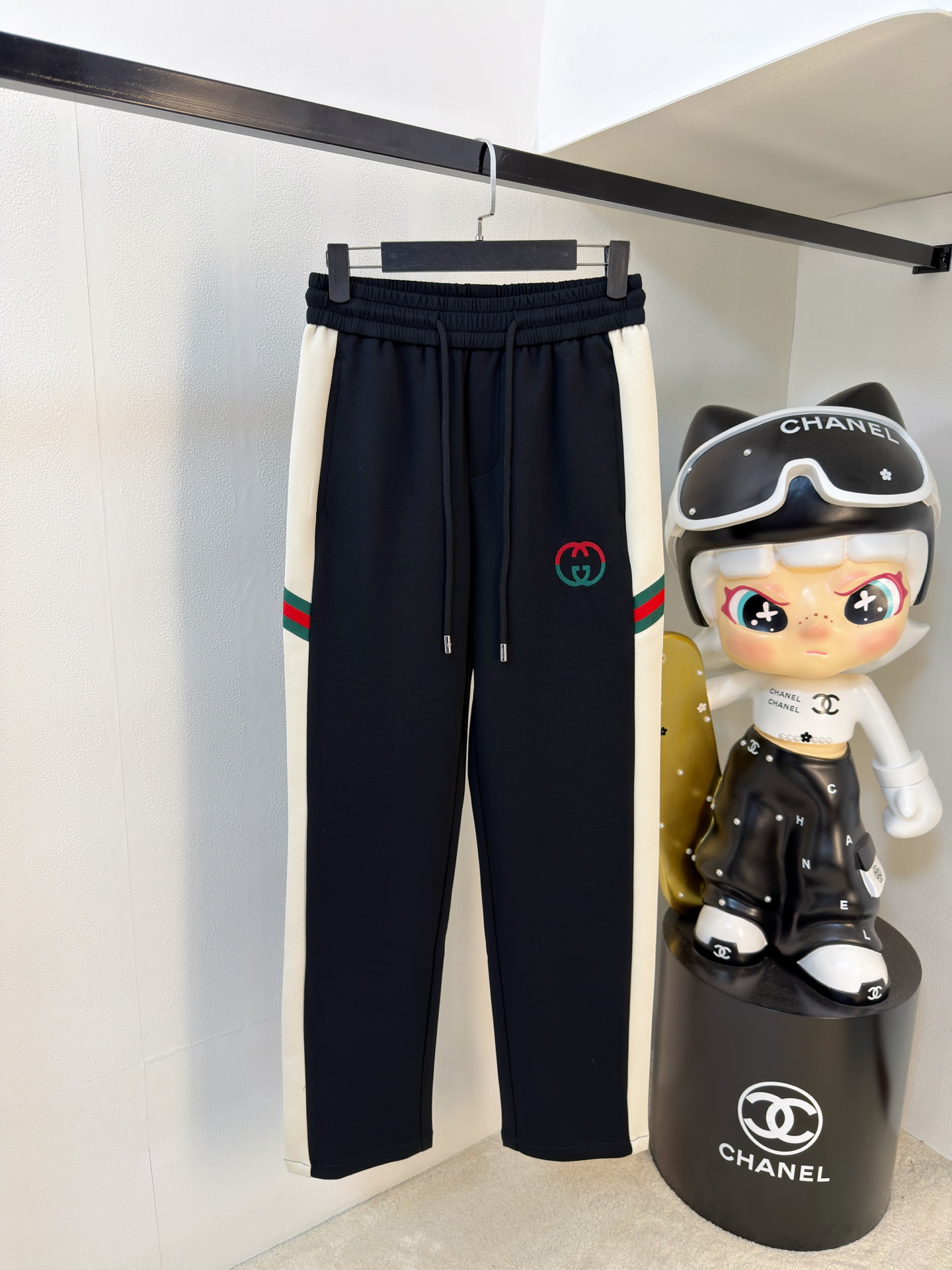 すぐ届く 2026 グッチ 新作 カジュアルパンツ コピー