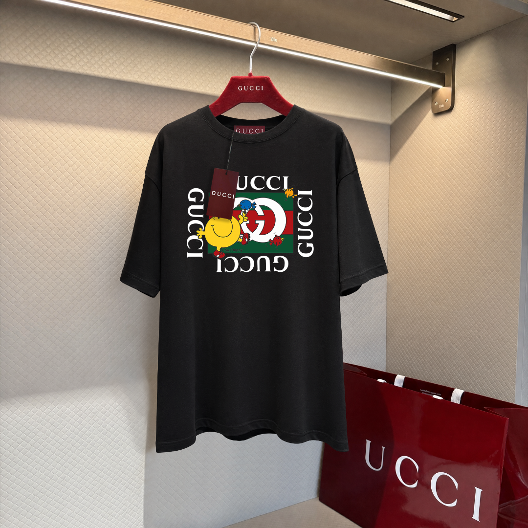完売必至 2026 グッチ 新作 半袖Tシャツ スーパーコピー