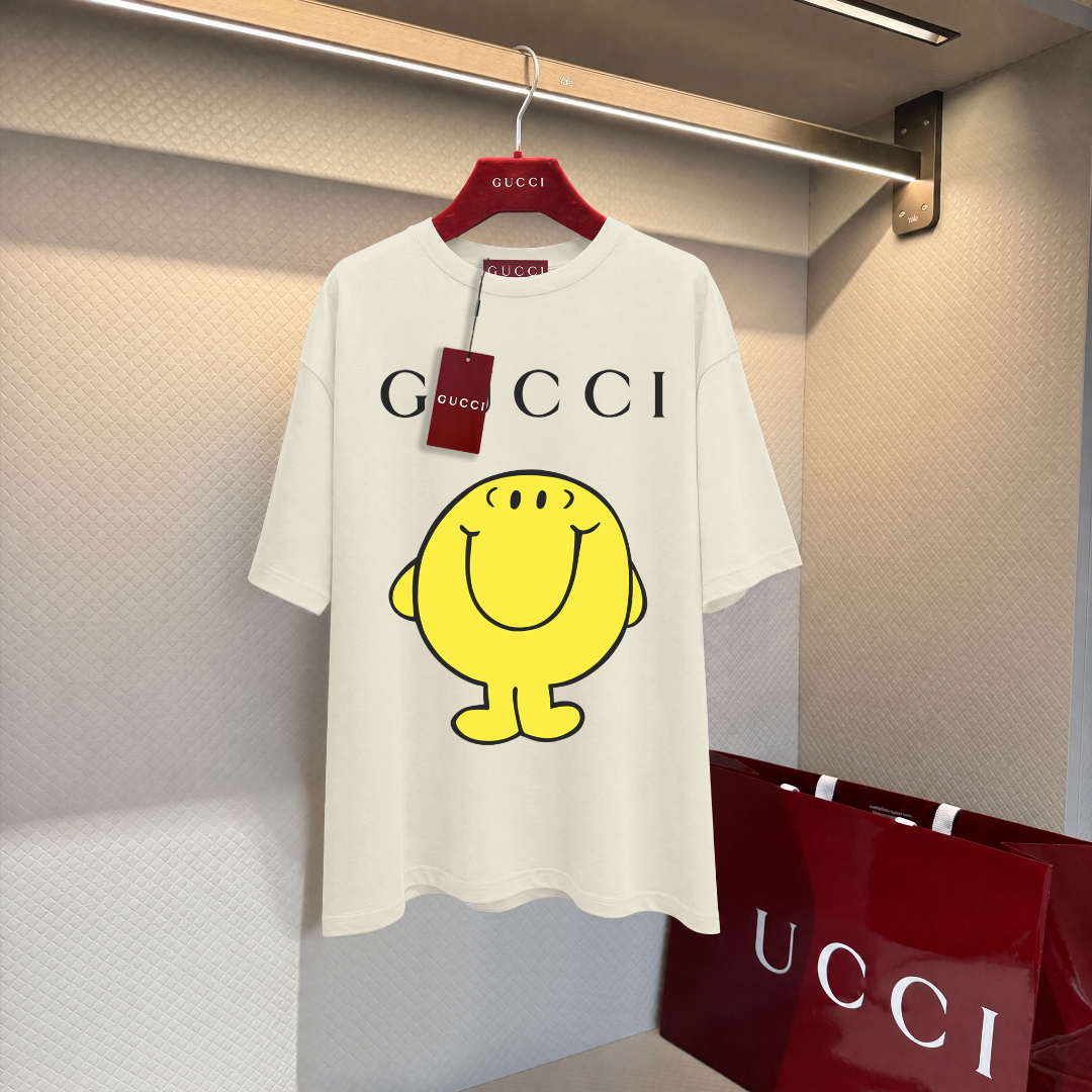 送料込 2026 グッチ 新作 半袖Tシャツ コピー