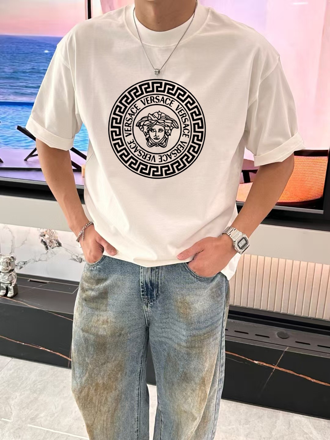 注目度抜群！  2026 ヴェルサーチェ 新作 半袖Tシャツ コピー