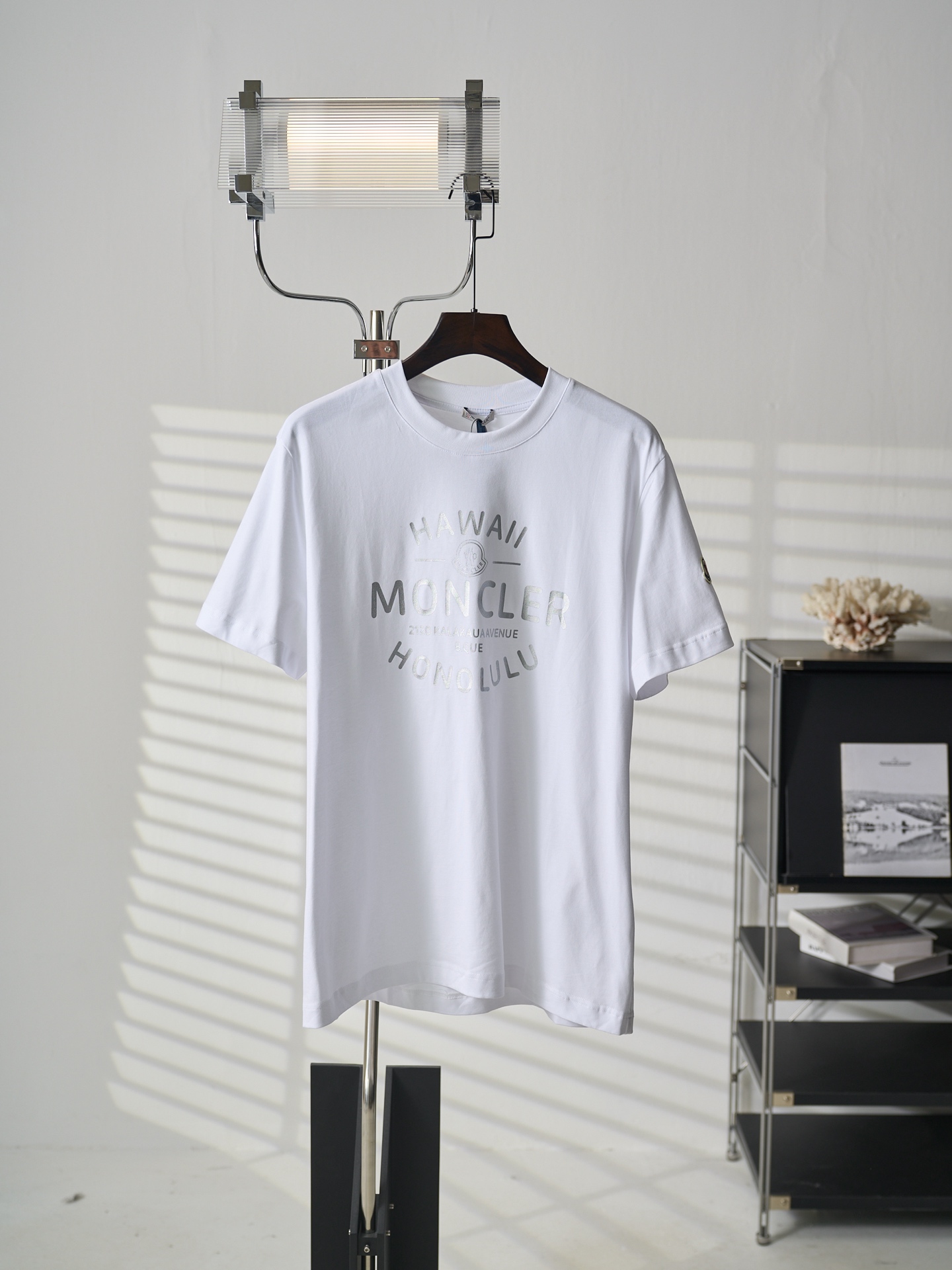 超希少！2026 モンクレール 新作 半袖Tシャツ 偽物