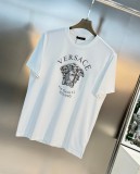 使い勝手良 2026 ヴェルサーチェ 新作 半袖Tシャツ スーパーコピー