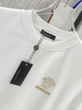 送料込 2026 ヴェルサーチェ 新作 半袖Tシャツ コピー