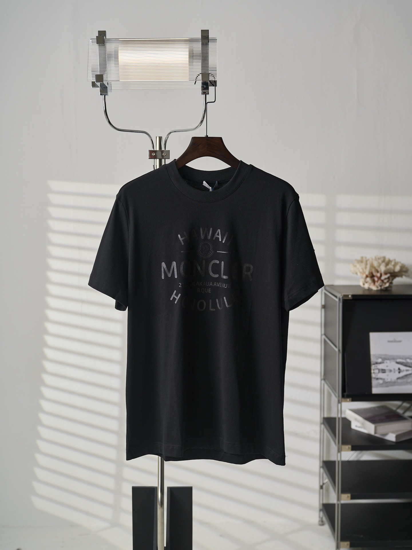 世界中で大人気♪ 2026 モンクレール 新作 半袖Tシャツ コピー