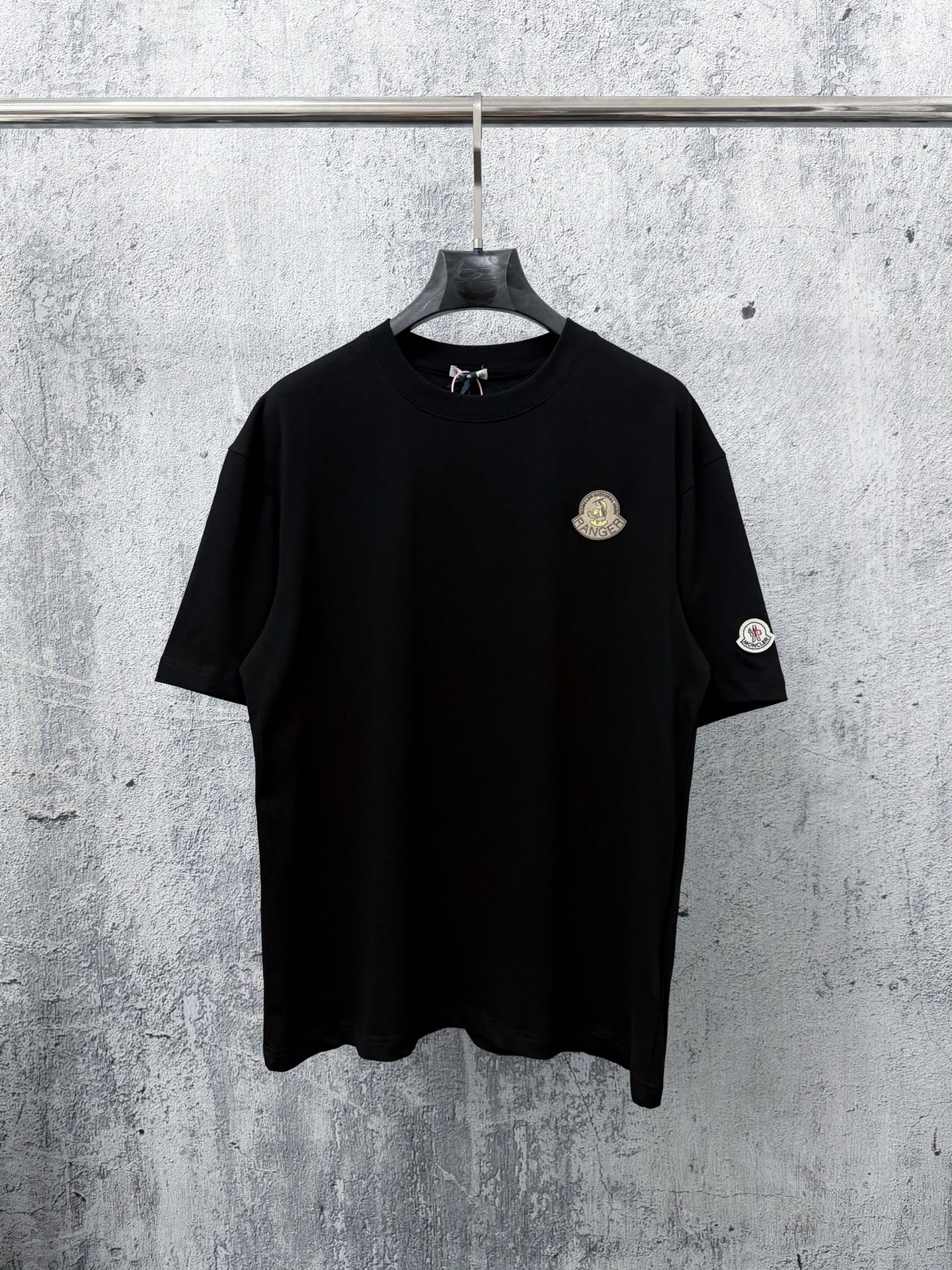 人気No1★ 2026 モンクレール 新作 半袖Tシャツ コピー