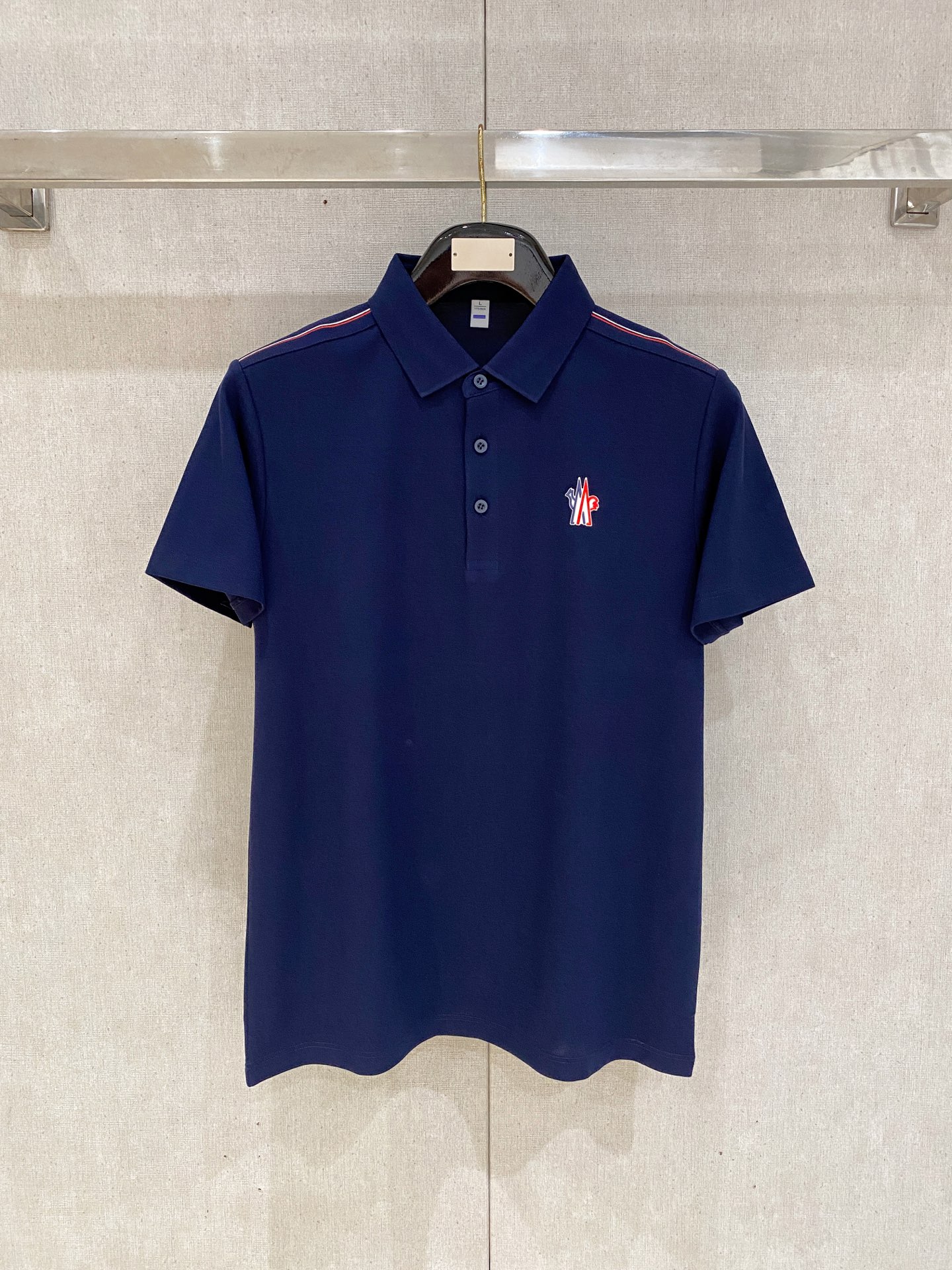 新色登場☆ 2026 モンクレール 新作 半袖Tシャツ 偽物
