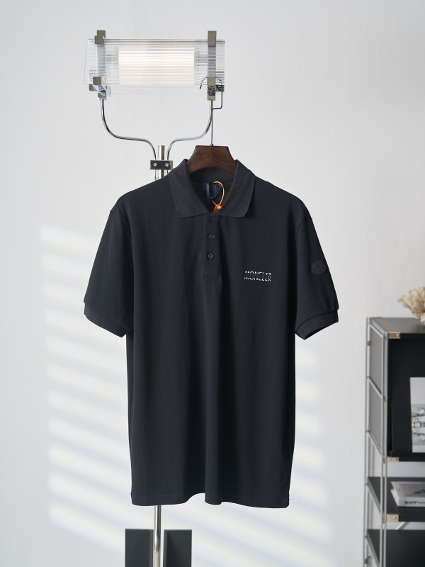 注目度抜群！2026 モンクレール 新作 半袖Tシャツ 偽物