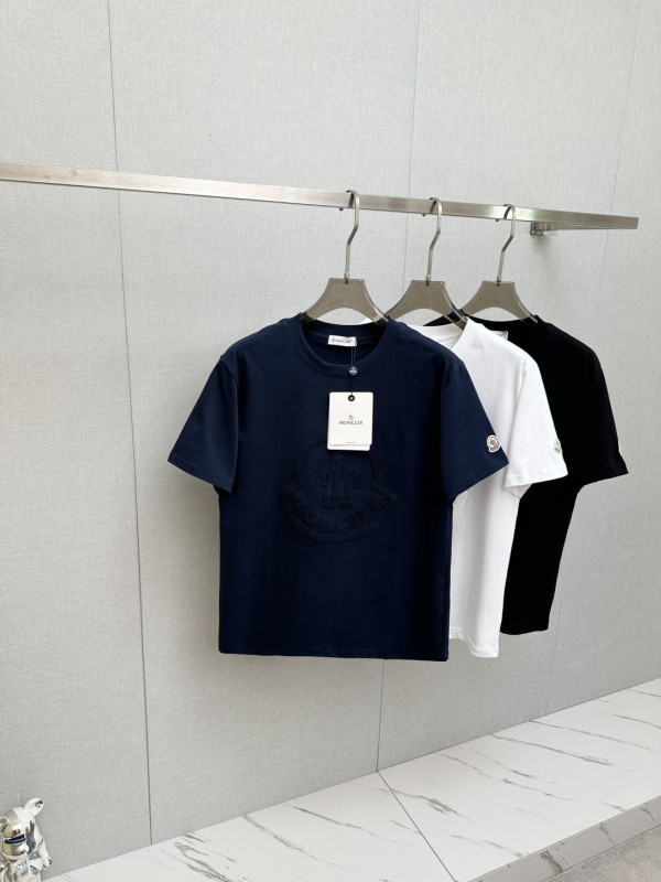 ☆超人気☆ 2026 モンクレール 新作 半袖Tシャツ 偽物