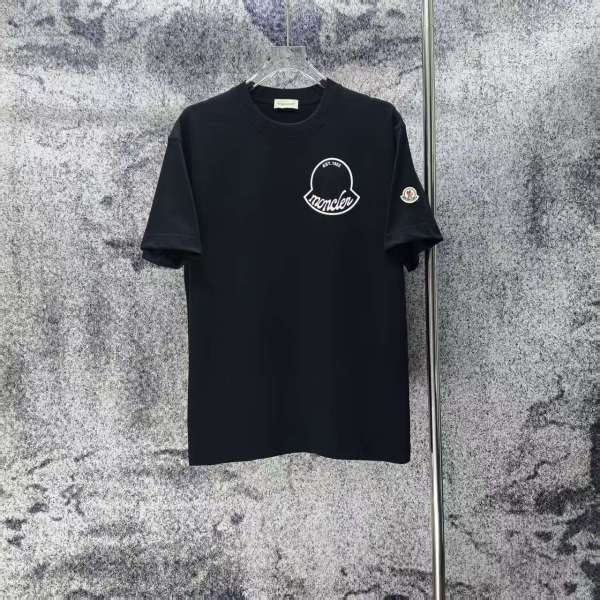 肌触り最高な 2026 モンクレール 新作 半袖Tシャツ スーパーコピー