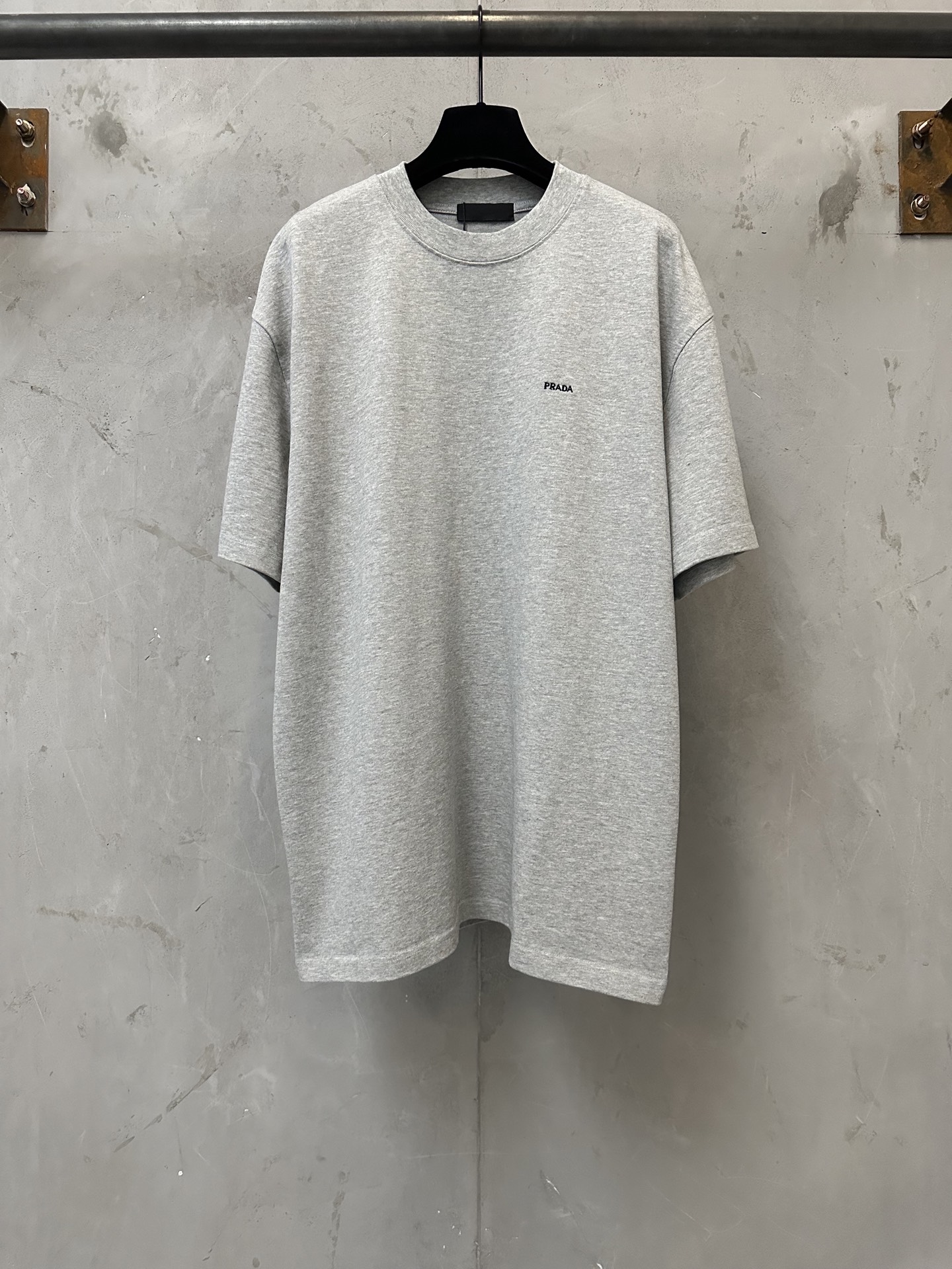 売上総額１位！2026 プラダ 新作 半袖Tシャツ コピー