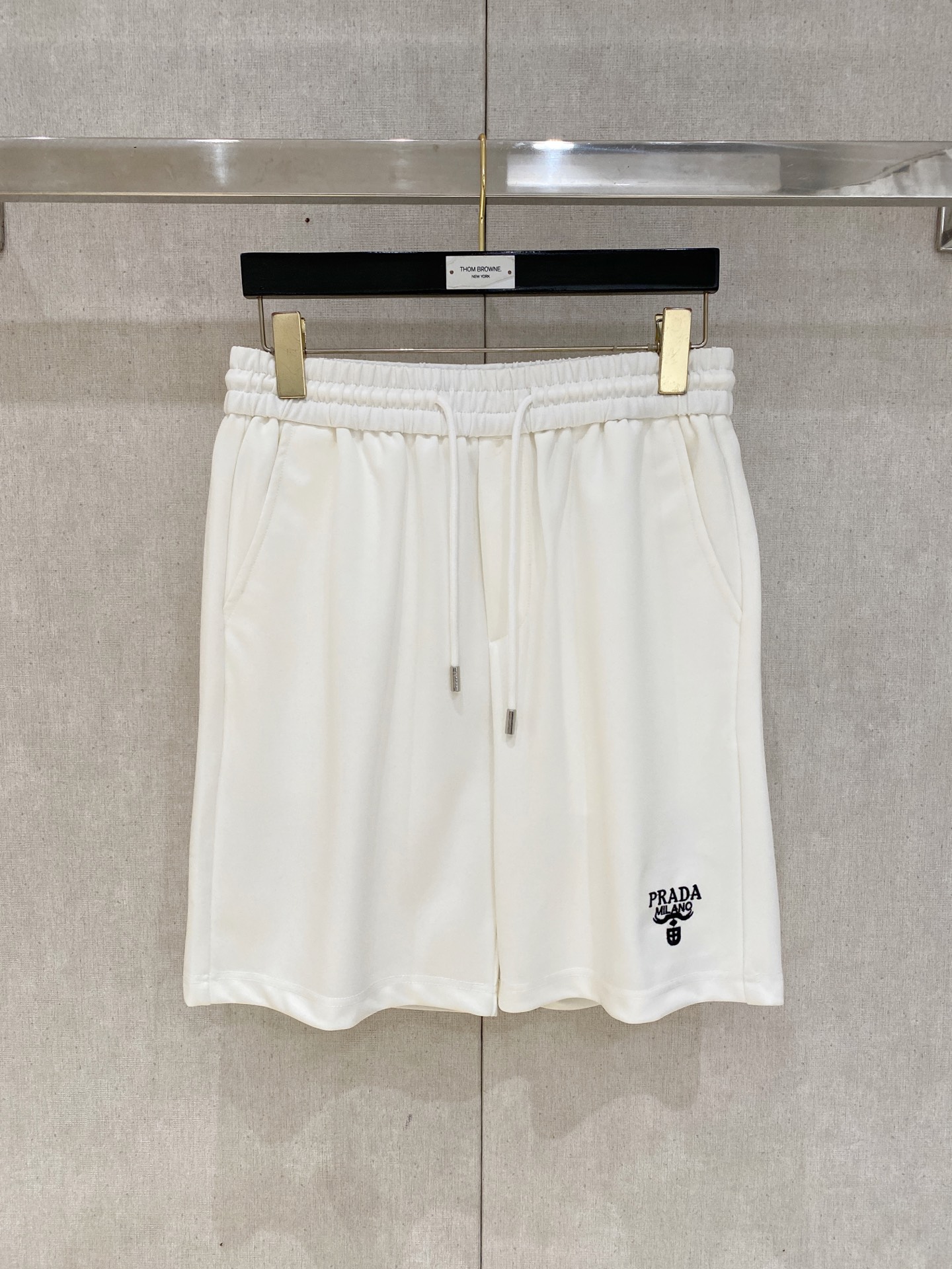 超希少！2026 プラダ 新作 ショートパンツ スーパーコピー