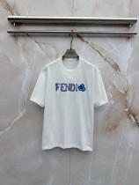 【使い勝手抜群】 2026 フェンディ 新作 半袖Tシャツ 偽物