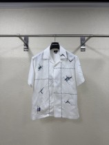 ★日本!!人気！ 2026 フェンディ 新作 半袖Tシャツ 偽物