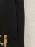 激安価格！ 2026 フェンディ 新作 ショートパンツ 偽物