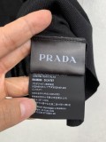 激安価格！2026 プラダ 新作 半袖Tシャツ 偽物