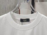 絶対欲しい！ 2026 フェンディ 新作 半袖Tシャツ コピー