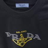 完売前に！2026 プラダ 新作 半袖Tシャツ 偽物