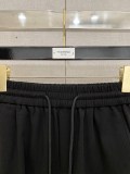 完売必至 2026 フェンディ 新作 ショートパンツ コピー