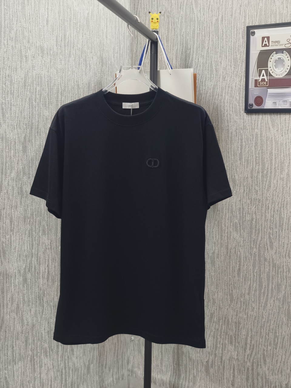 激安価格！2026 ディオール 新作 半袖Tシャツ スーパーコピー