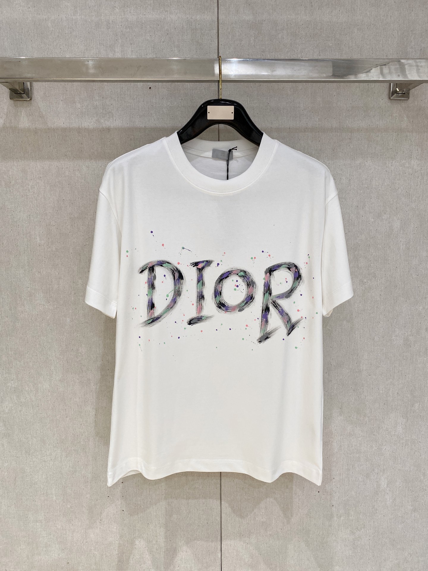 一目惚れ♪ 2026 ディオール 新作 半袖Tシャツ スーパーコピー
