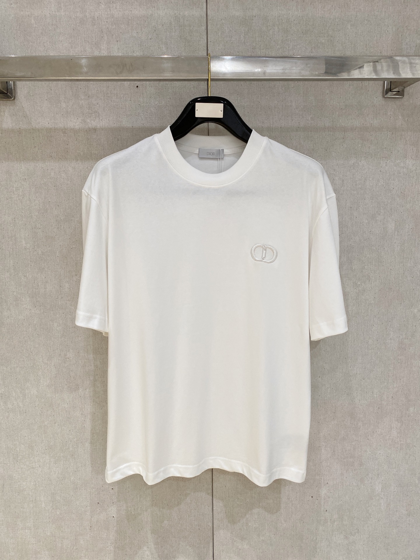 完売必至 2026 ディオール 新作 半袖Tシャツ スーパーコピー