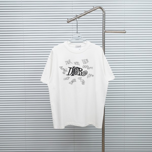 最安値挑戦 2026 ディオール 新作 半袖Tシャツ スーパーコピー