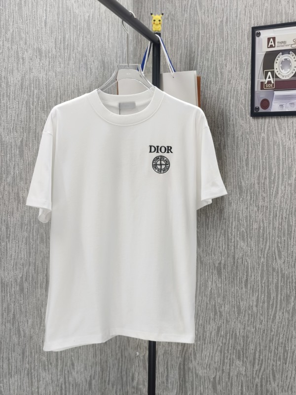 【即発】★ 2026 ディオール 新作 半袖Tシャツ コピー