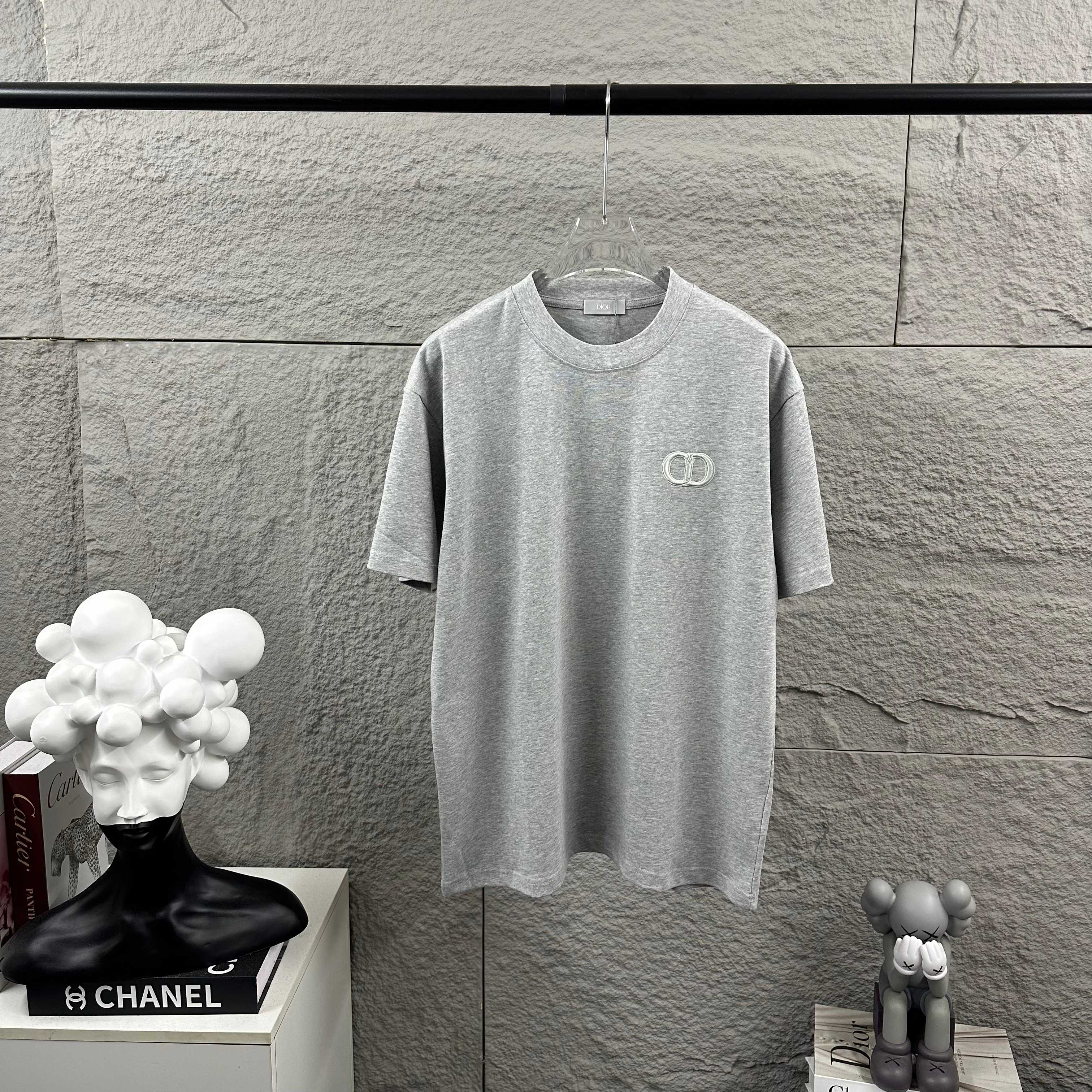 ☆超人気☆ 2026 ディオール 新作 半袖Tシャツ コピー