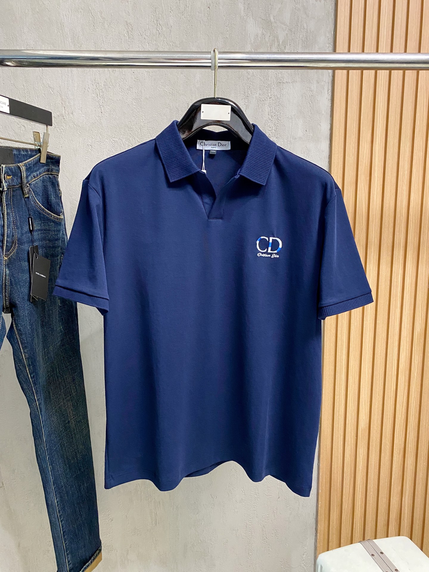 超希少！2026 ディオール 新作 半袖Tシャツ スーパーコピー