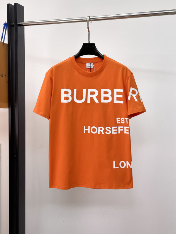 おすすめ 2026 バーバリー 新作 半袖Tシャツ スーパーコピー