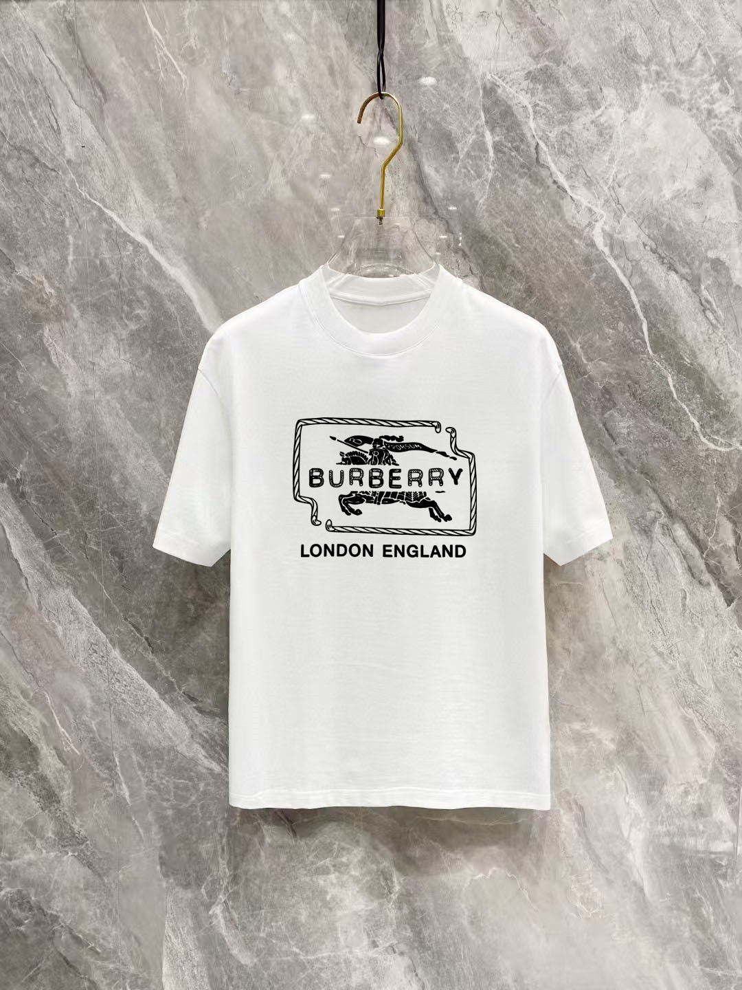 新色登場☆ 2026 バーバリー 新作 半袖Tシャツ コピー 2色