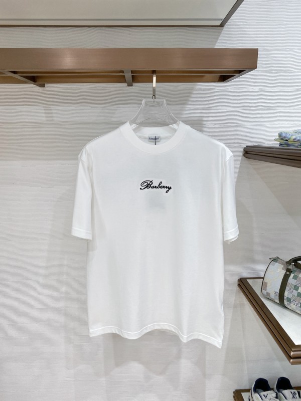 最安値挑戦 2026 バーバリー 新作 半袖Tシャツ スーパーコピー