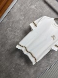 世界中で大人気♪ 2026 バーバリー 新作 半袖Tシャツ 偽物