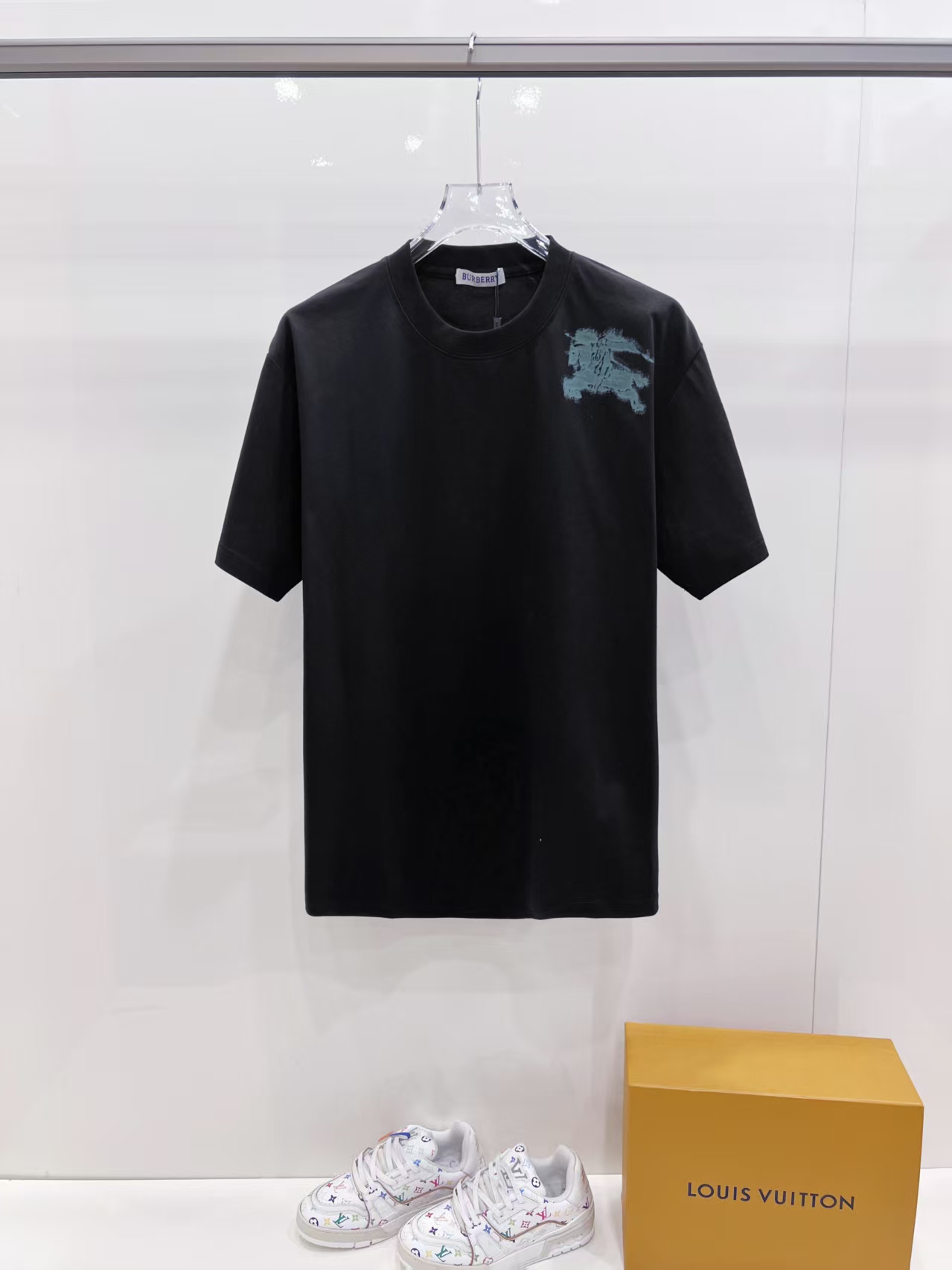 完売前に！2026 バーバリー 新作 半袖Tシャツ スーパーコピー