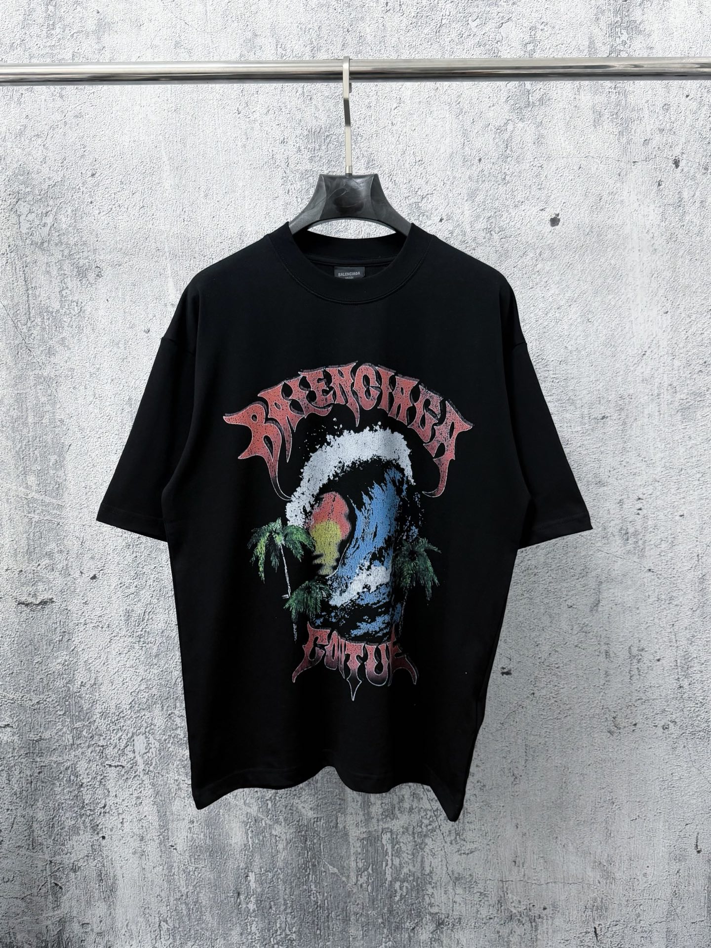 完売必至 2026 バレンシアガ 新作 半袖Tシャツ スーパーコピー