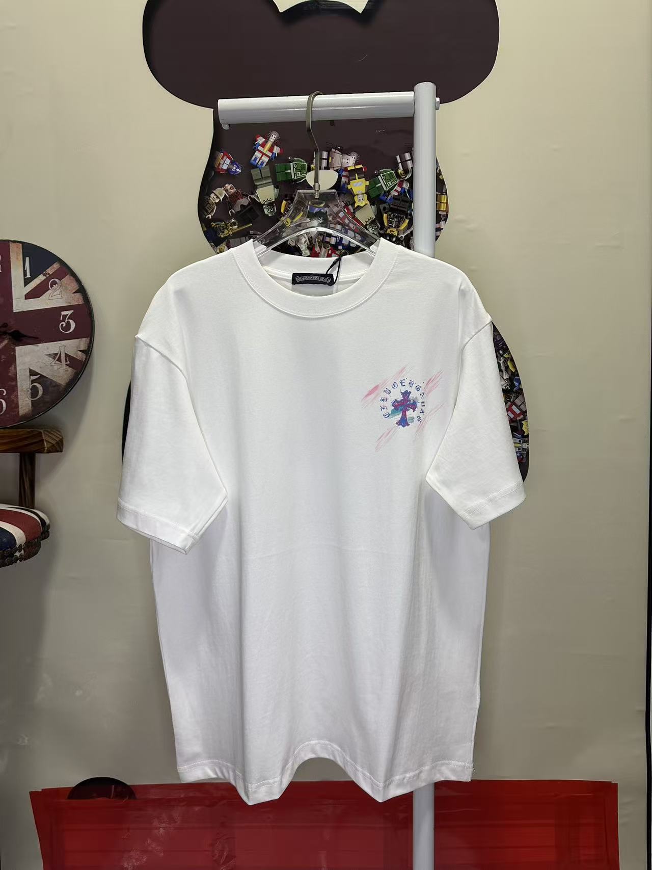 世界中で大人気♪ 2026 クロムハーツ 新作 半袖Tシャツ 偽物