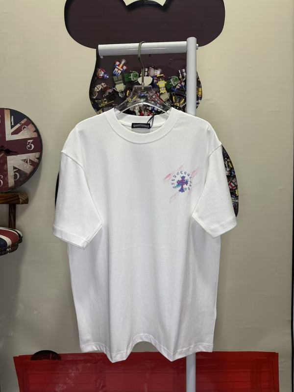 世界中で大人気♪ 2026 クロムハーツ 新作 半袖Tシャツ 偽物