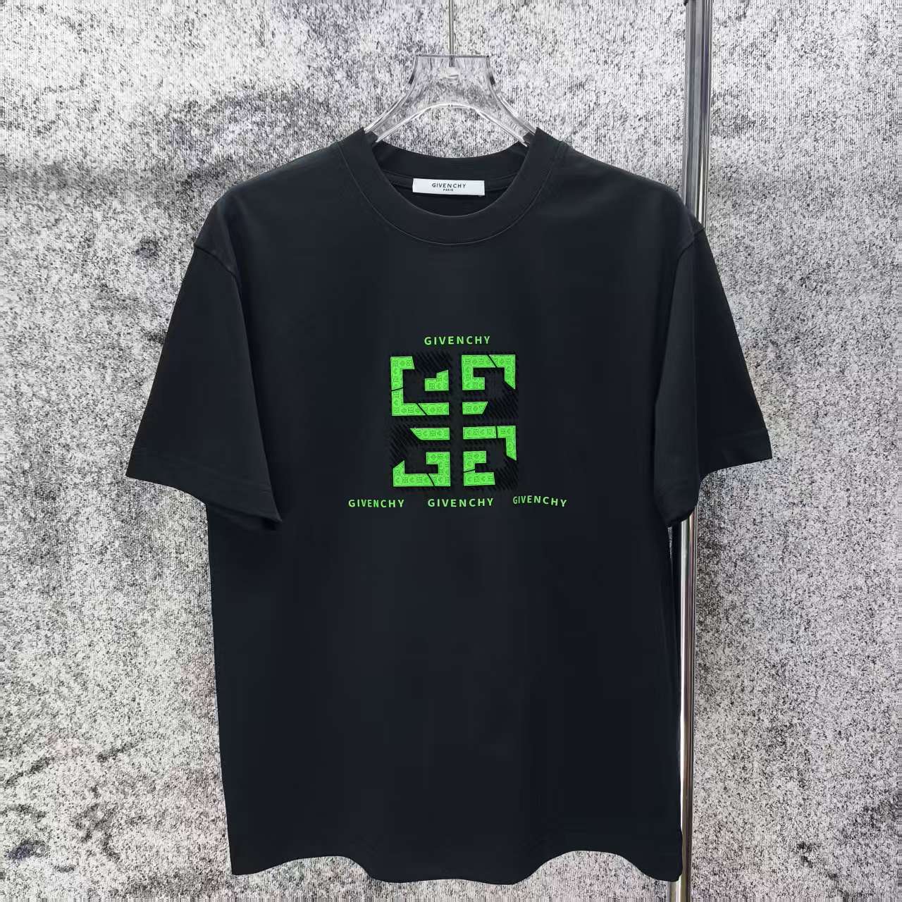 売上総額１位！ 2026 ジバンシー 新作 半袖Tシャツ スーパーコピー