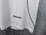 累積売上総額第１位！ 2026 バレンシアガ 新作 半袖Tシャツ 偽物