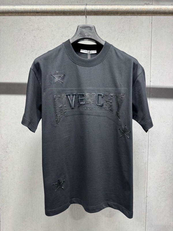 超希少！ 2026 ジバンシー 新作 半袖Tシャツ スーパーコピー