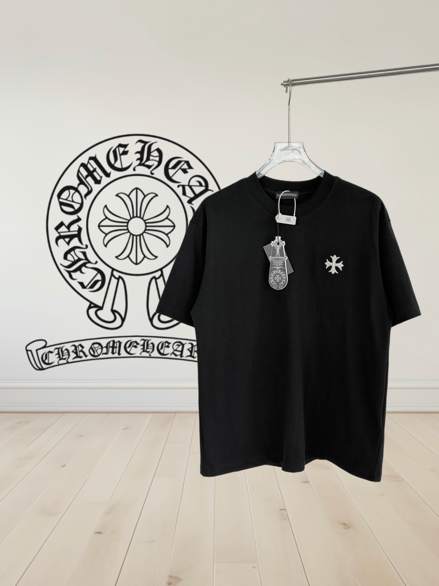 使い勝手良 2026 クロムハーツ 新作 半袖Tシャツ 偽物