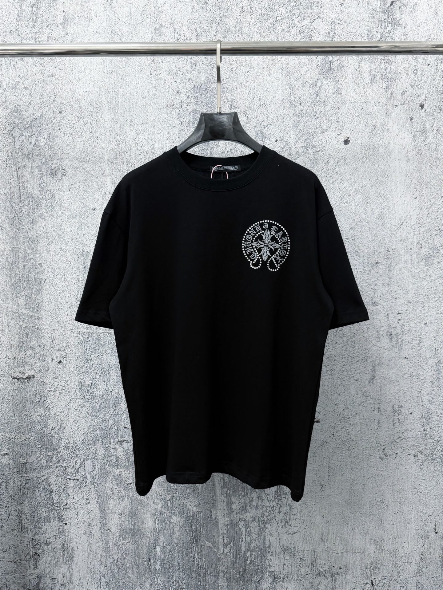 激安価格！2026 クロムハーツ 新作 半袖Tシャツ 偽物