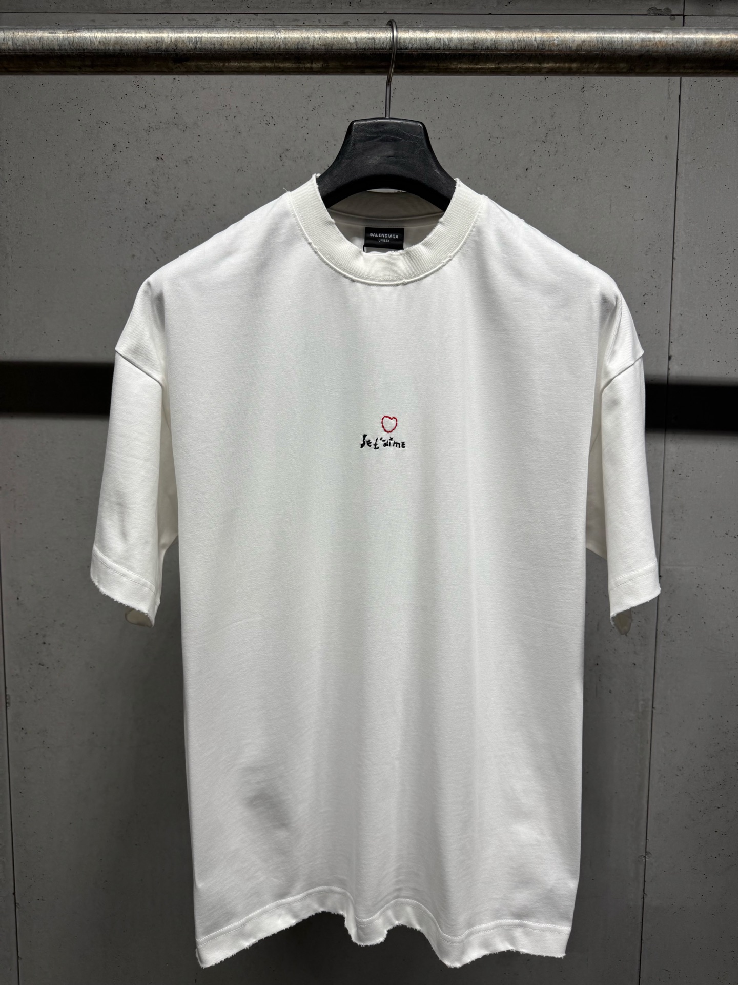 人気爆発☆ 2026 バレンシアガ 新作 半袖Tシャツ スーパーコピー