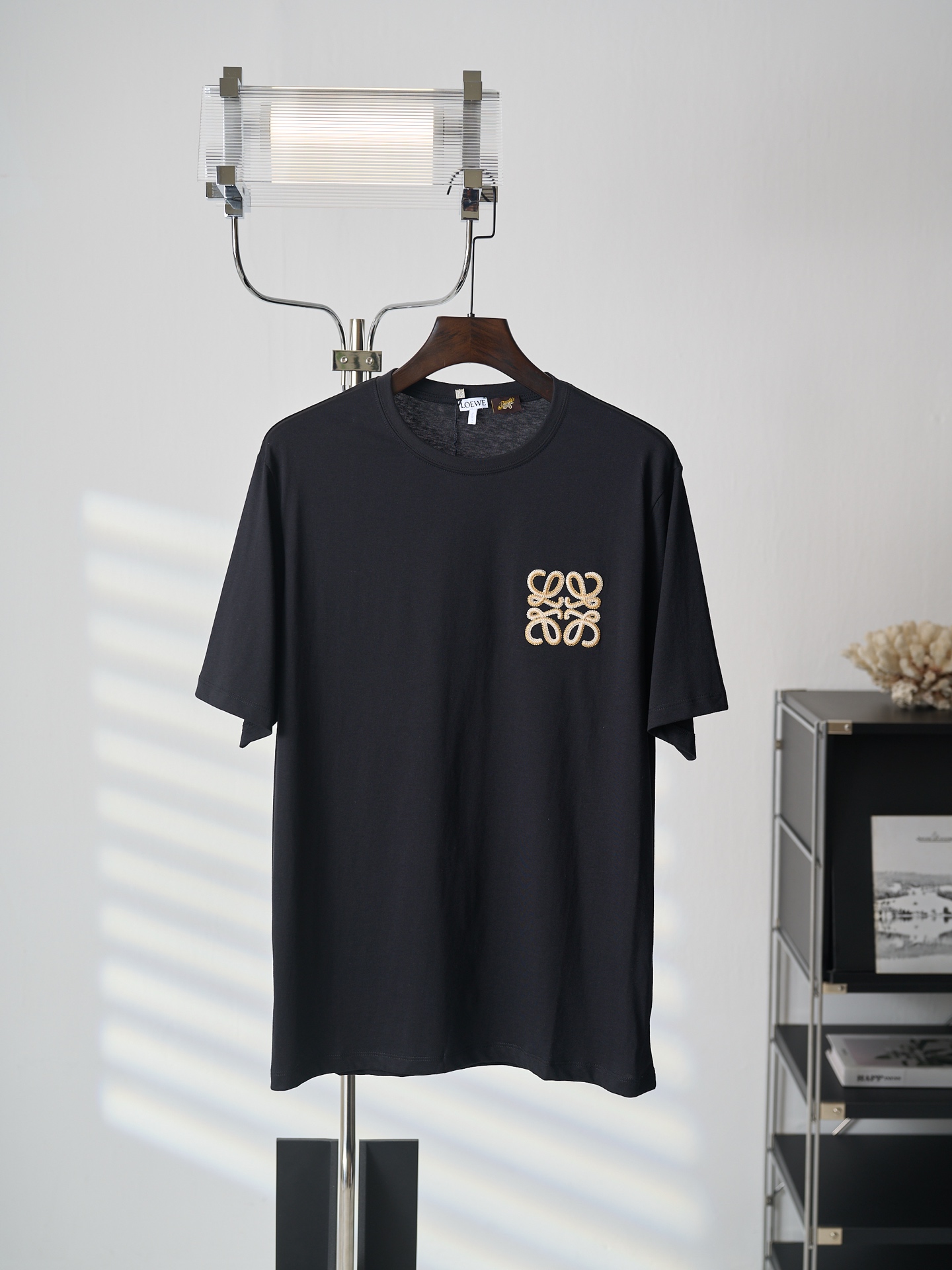 新色登場☆ 2026 ロエベ 新作 半袖Tシャツ コピー