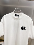 注目度抜群！ 2026 バレンシアガ 新作 半袖Tシャツ コピー