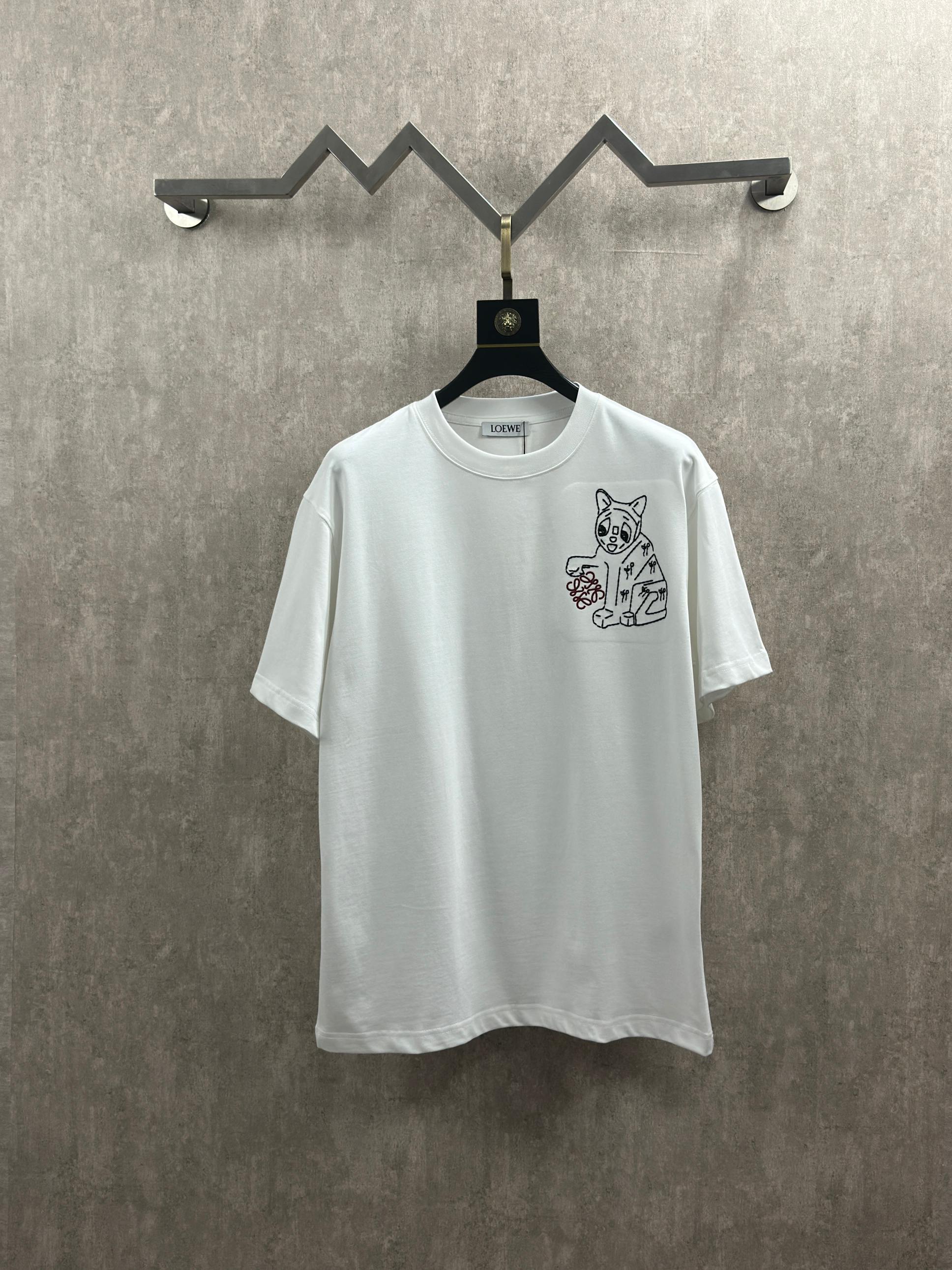 ☆超人気☆ 2026 ロエベ 新作 半袖Tシャツ コピー