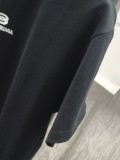 送料込 2026 バレンシアガ 新作 半袖Tシャツ スーパーコピー