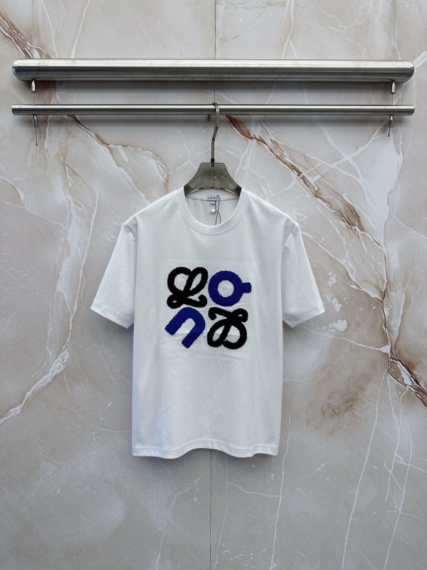 超希少！2026 ロエベ 新作 半袖Tシャツ 偽物