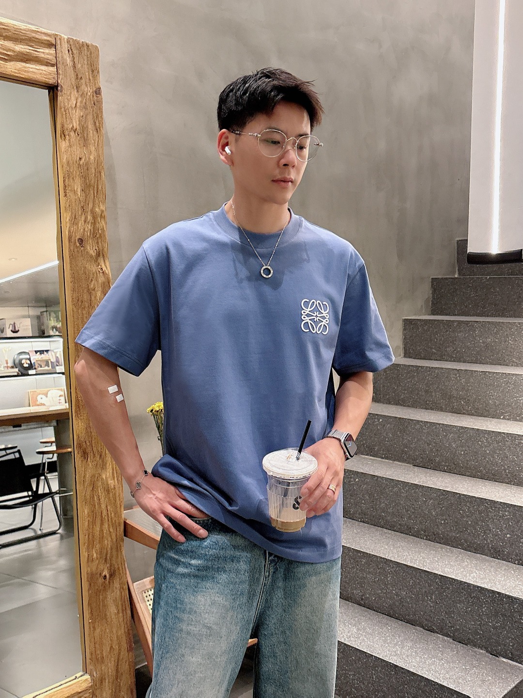最安値挑戦 2026 ロエベ 新作 半袖Tシャツ スーパーコピー